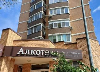 Продается 2-комнатная квартира, 60 м2, Краснодар, Ставропольская улица, 18, микрорайон Дубинка