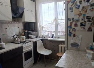 Продам 2-комнатную квартиру, 47.6 м2, Сыктывкар, Магистральная улица, 3