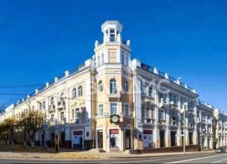 Продаю 4-комнатную квартиру, 119.3 м2, Смоленск, Большая Советская улица, 16/17