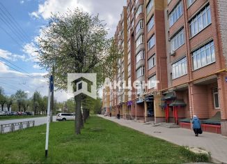 Продаю торговую площадь, 152 м2, Иваново, улица Богдана Хмельницкого, 44