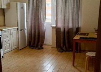 Сдается в аренду однокомнатная квартира, 42 м2, Краснодар, улица им. Героя Яцкова И.В., 10, микрорайон Восточно-Кругликовский