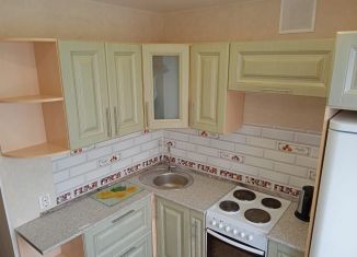 Продаю 1-ком. квартиру, 31 м2, Новосибирск, улица Лескова, 216, метро Речной вокзал