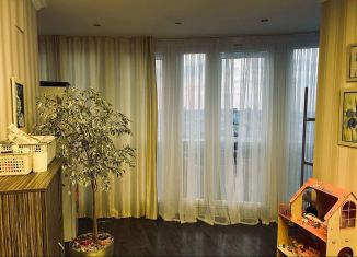 Трехкомнатная квартира на продажу, 115.8 м2, Чувашия, Базарная улица, 10