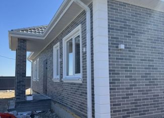 Продаю дом, 130 м2, село Карагали, улица Тукая