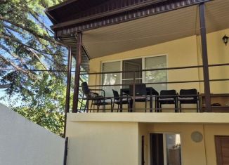 Сдается в аренду дом, 200 м2, Краснодарский край, Школьная улица