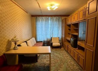 Сдаю 3-комнатную квартиру, 65 м2, Санкт-Петербург, улица Чекистов, 42, Красносельский район