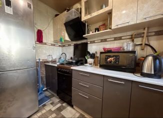 Продажа 1-ком. квартиры, 30 м2, Челябинская область, улица 8 Июля, 1
