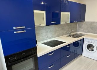 Сдаю в аренду однокомнатную квартиру, 37 м2, Республика Башкортостан, улица Ферина, 39