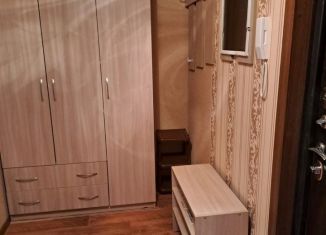 Сдаю 1-комнатную квартиру, 44 м2, Курск, улица 50 лет Октября, 91/1