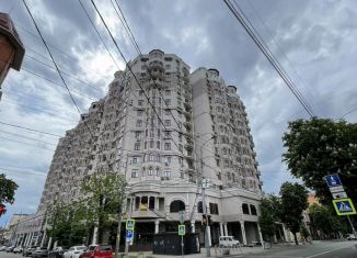 Сдается трехкомнатная квартира, 119 м2, Краснодар, Октябрьская улица, 74, микрорайон Центральный