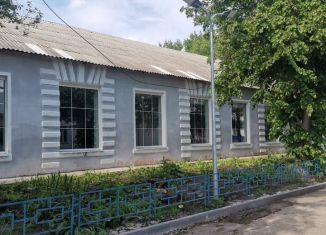 Сдача в аренду помещения свободного назначения, 600 м2, Жердевка, улица Чкалова, 30