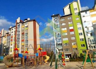 Трехкомнатная квартира на продажу, 81 м2, село Новая Усмань, бульвар Художников, 2А