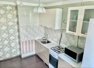 Продам 3-комнатную квартиру, 69 м2, Сочи, Санаторная улица, 55, микрорайон Новый Сочи