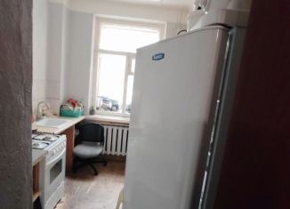 Сдам 3-комнатную квартиру, 40 м2, Кронштадт, проспект Ленина, 5