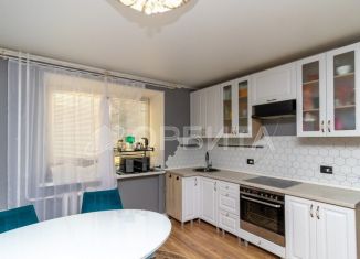 Продам двухкомнатную квартиру, 63.4 м2, Тюмень, улица Избышева, 6, ЖК Нефтяник