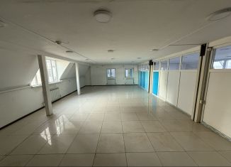 Сдаю в аренду помещение свободного назначения, 140 м2, Грозный, микрорайон Ипподромный, улица А.А. Айдамирова, 131А