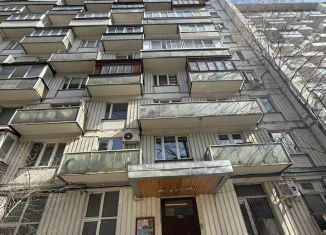 Продается однокомнатная квартира, 35 м2, Москва, улица Большая Полянка, 30, метро Полянка