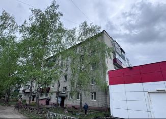 Продам 3-комнатную квартиру, 52.2 м2, Навашино, улица Воровского, 46