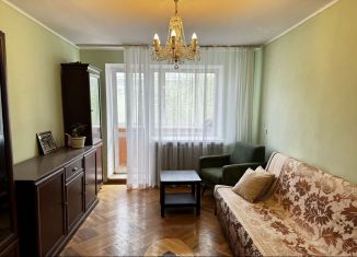 Продажа 3-комнатной квартиры, 51.3 м2, Екатеринбург, Военная улица, 4