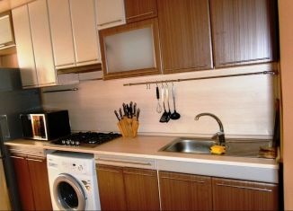 Продам 1-комнатную квартиру, 45.1 м2, Отрадное, Лесная улица, 1