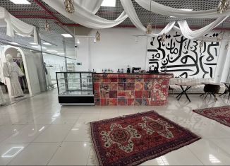 Сдаю торговую площадь, 25 м2, Махачкала, проспект Расула Гамзатова, 93, Ленинский внутригородской район