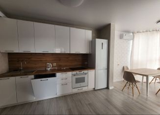 Сдаю в аренду 3-комнатную квартиру, 71 м2, Краснодар, улица Цезаря Куникова, 24к3, микрорайон Завод Радиоизмерительных Приборов