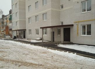 Продаю 2-ком. квартиру, 56.6 м2, Орловская область, улица Карла Маркса, 108