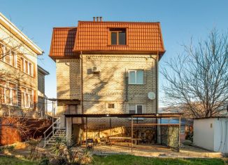 Сдам дом, 135 м2, Геленджик, улица Сипягина, 9