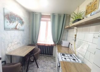 3-комнатная квартира на продажу, 65 м2, Йошкар-Ола, улица Подольских Курсантов, 8А, 3-й микрорайон