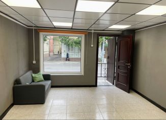 Сдаю в аренду помещение свободного назначения, 22 м2, Краснодар, Октябрьская улица, 83/1, микрорайон Центральный