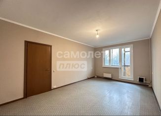 Продам двухкомнатную квартиру, 50.2 м2, Москва, Братеевская улица, 21к1, метро Алма-Атинская