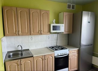 Продается двухкомнатная квартира, 53.2 м2, Копейск, Учительская улица, 1