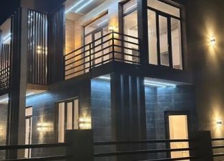 Продаю дом, 300 м2, Сочи, микрорайон Центральный, улица Павлика Морозова, 46