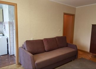 Двухкомнатная квартира в аренду, 43 м2, Калининград, улица Рокоссовского, 3