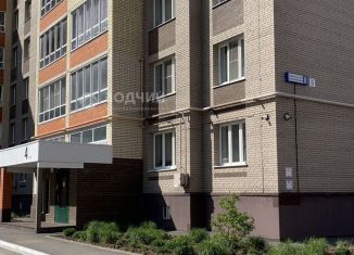 Продам трехкомнатную квартиру, 96.8 м2, Чебоксары, улица Музыканта В.А. Галкина, 8