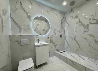 Продаю 2-ком. квартиру, 60 м2, Тюмень, ЖК Горизонт, улица Мельникайте, 2к18