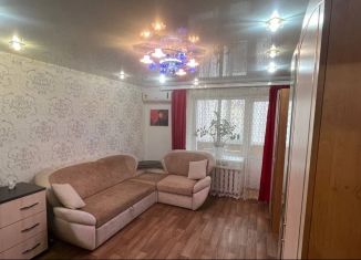 Продается 2-ком. квартира, 47.2 м2, Шахунья, Комсомольская улица, 33