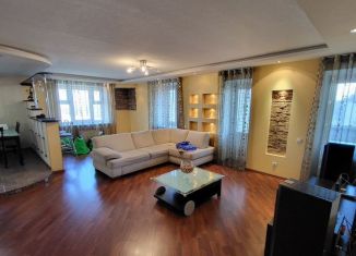 Продам многокомнатную квартиру, 90 м2, Псков, улица Рокоссовского, 18