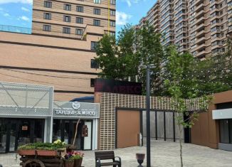 Продаю квартиру студию, 30 м2, Ростов-на-Дону, улица 26-я Линия, 35