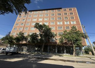 Продается 4-комнатная квартира, 112 м2, Избербаш, улица Калинина, 16