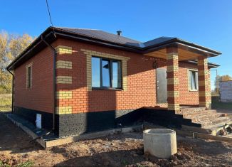 Продаю дом, 110 м2, Янаул, улица Гастелло, 117