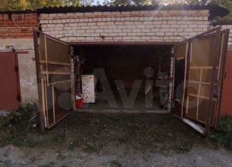 Продаю гараж, 27 м2, Малоярославец, Садовая улица, 12