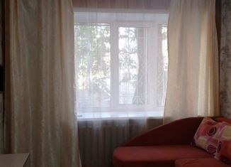 Сдаю в аренду 1-ком. квартиру, 18 м2, Йошкар-Ола, улица Прохорова, 20, 9-й микрорайон