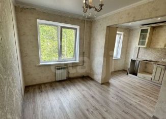 4-ком. квартира на продажу, 72.3 м2, Шебекино, улица Дзержинского, 13