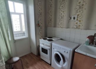 Продаю двухкомнатную квартиру, 40.2 м2, Глазов, улица Будённого, 4А