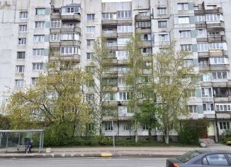 Продается трехкомнатная квартира, 66.3 м2, Санкт-Петербург, Сиреневый бульвар, 2к1, метро Проспект Просвещения