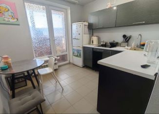 Продажа 2-комнатной квартиры, 44.1 м2, поселок городского типа Стройкерамика, улица Николая Симонова, 15