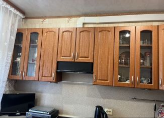 Продажа 2-комнатной квартиры, 55 м2, Мурманская область, набережная Климентьева, 15