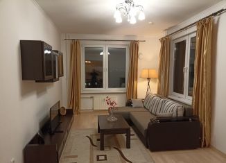 2-комнатная квартира в аренду, 65.5 м2, Санкт-Петербург, проспект Медиков, 10к4, метро Чкаловская