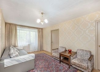 Продажа 2-ком. квартиры, 44 м2, Челябинск, улица Володарского, 28